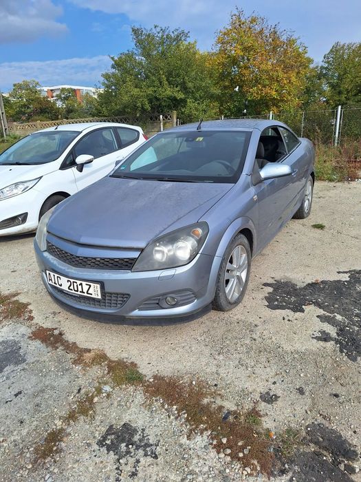Opel Astra Astra Cabrio 2008 -150 cp,clima,carlig,jante,proiectoare