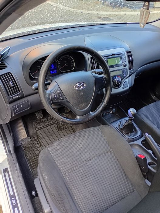 Vând autoturism Hyundai i30