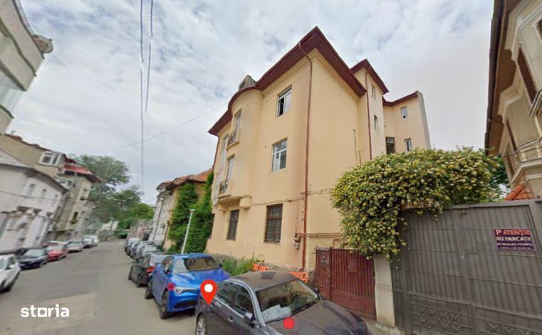 De vanzare Vila interbelica 16 camere, Dorobanti, sector 1