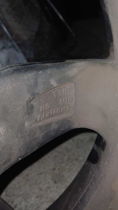 Ляти джанти Dezent за BMW 16 ски 7j