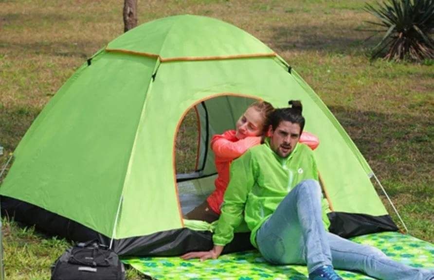 Нова палатки с различни цветове и с гаранция!!!
