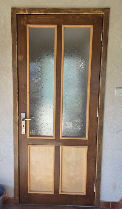 Дървена дограма на части