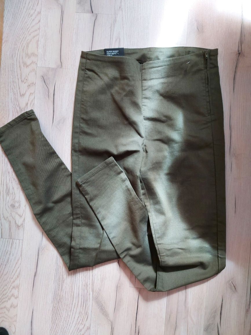 Pantaloni damă, mărimea 38