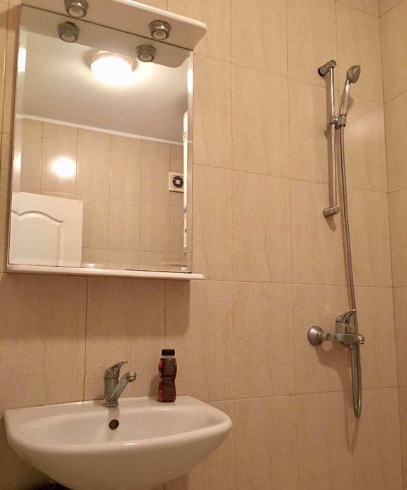 Дава се под наем Двустаен апартамент в Бургас, Братя Миладинови - 50 кв.м за 153 € - Снимка #4