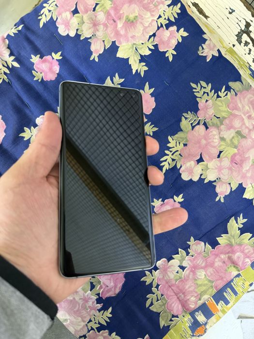 samsung s10+5g pamit 8.256g holati yahwi oqip tel qlila