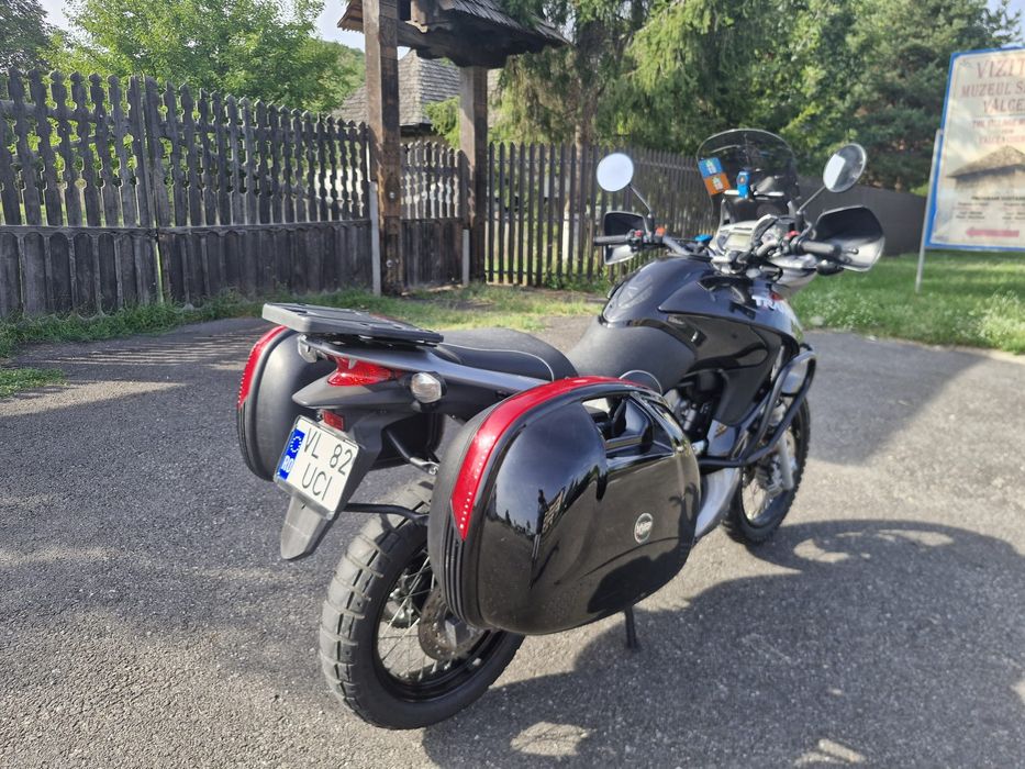 Motocicleta Honda Transalp