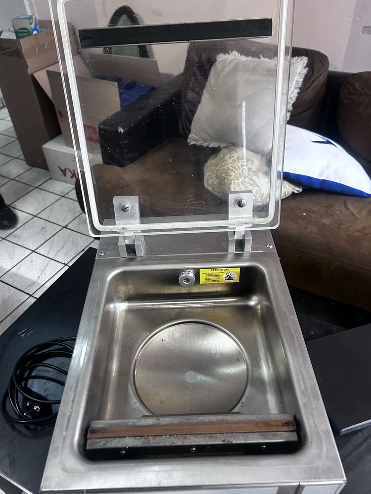 Вакуум машина mini square intercom