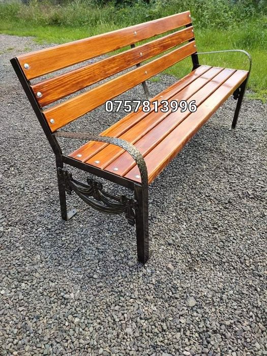 Stâlpii pentru iluminat public