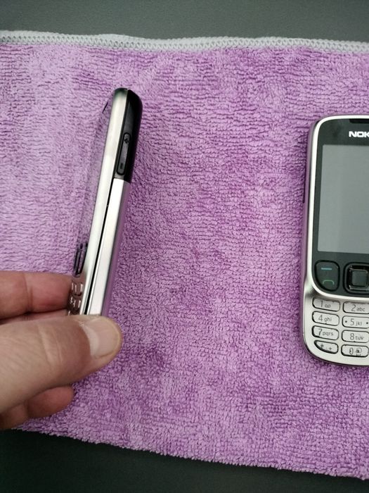 Nokia 6303_c două bucăți