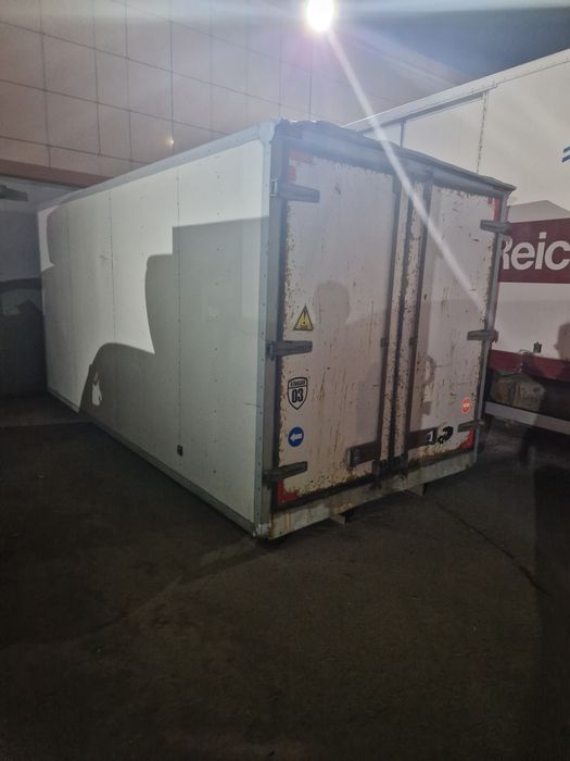 Кузов на автомашину