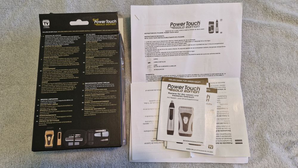 Vind set ingrijire Masina Electrica de Barbierit si nas cu 2 baterii