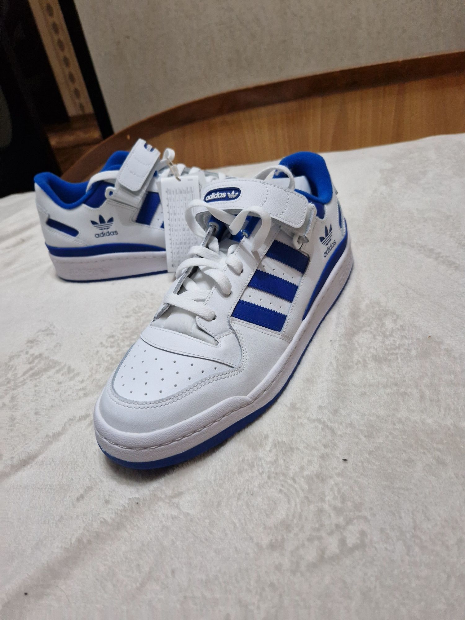 Adidas маратонки