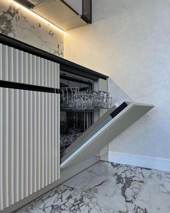 Neoklassik uslubdagi oshxona mebellari – buyurtma asosida