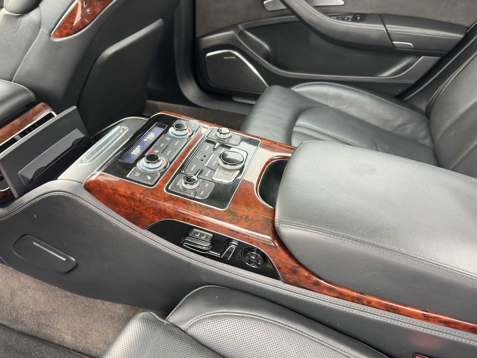 Vand Audi A8 L President