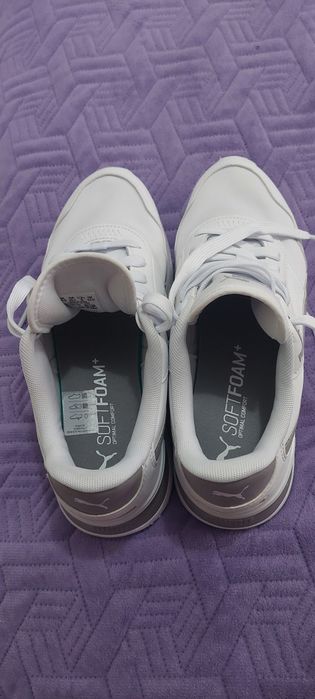 Adidasi Puma dama albi = 150 Ron.