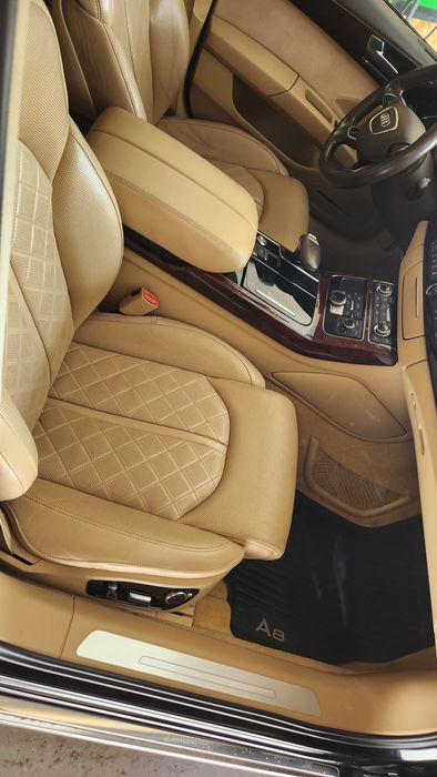 Audi A8 4H quattro 105k km