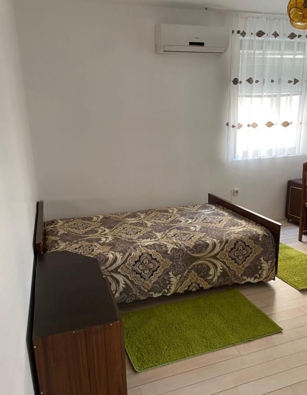 Дава се под наем Тристаен апартамент в Пловдив, Център - 93 кв.м за 475 € - Снимка #5