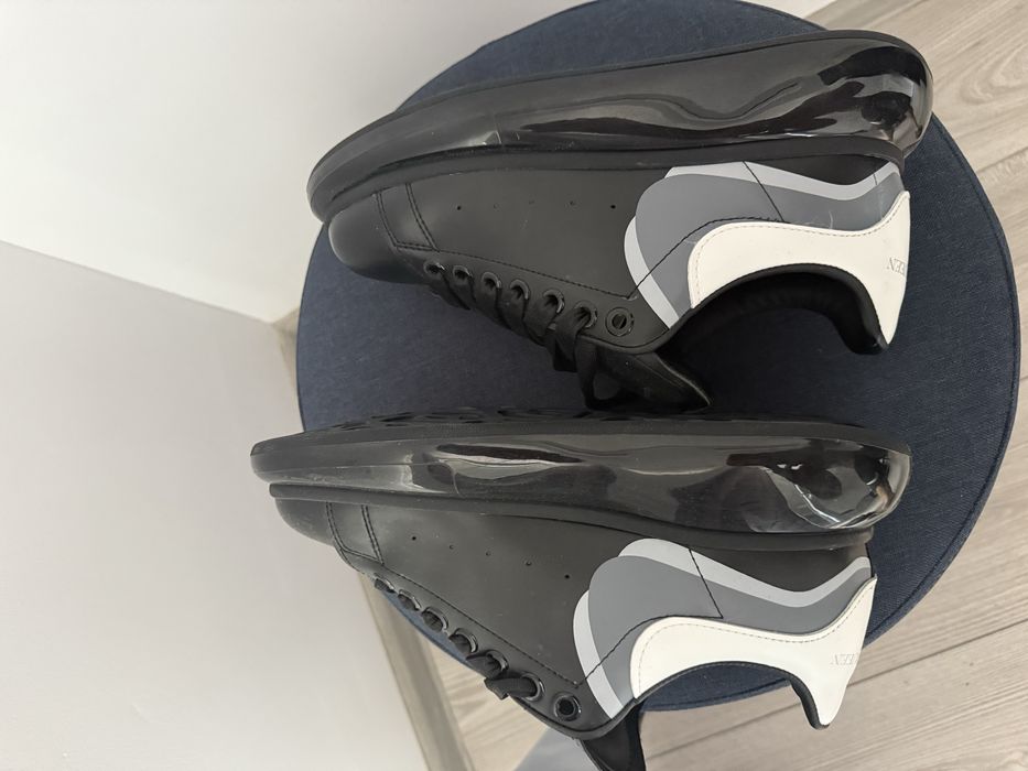 Vand adidasi alexander mcqueen