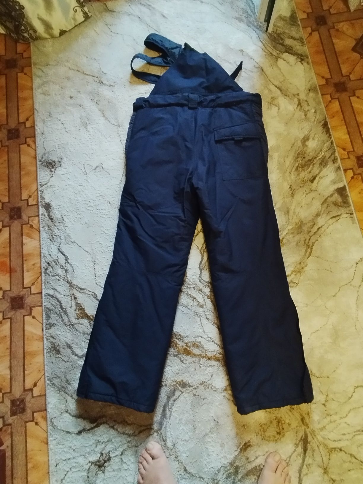 Продам б/у зимнию спецовку