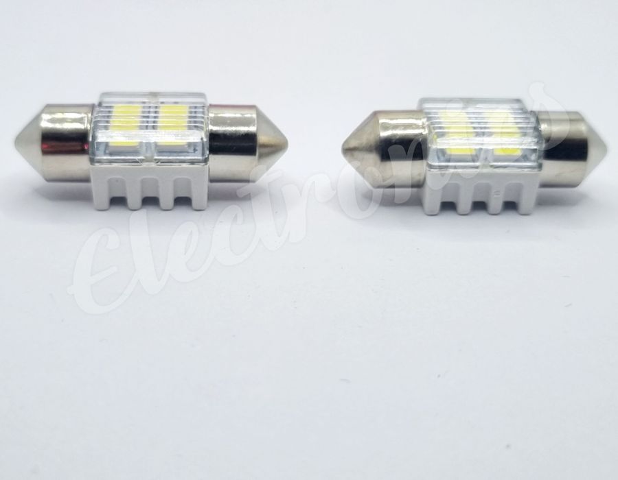 Диодна Бяла LED крушка със 4 SMD диода 31мм,