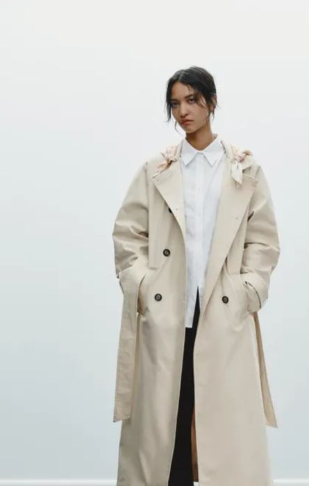 Дълъг Нов тренчкот ZARA с шал. Размер L/M