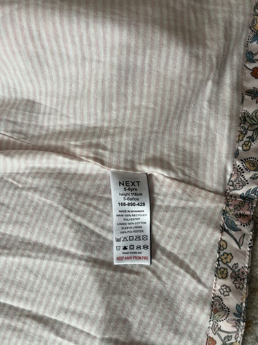 Jacheta ploaie/ vant 116