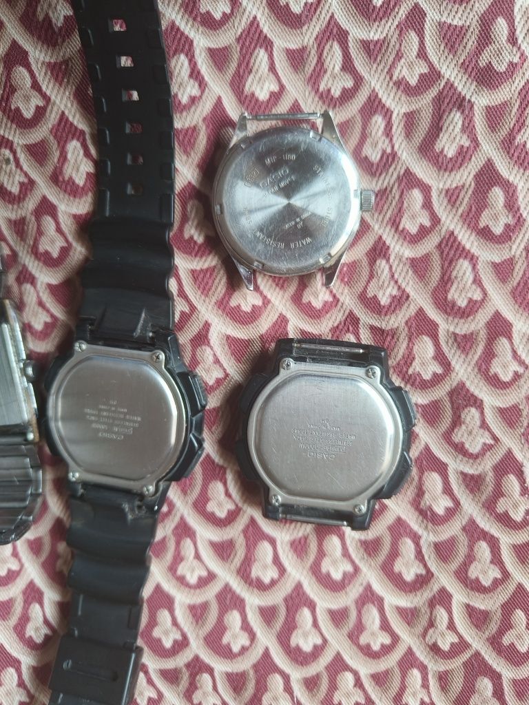 Часовници CASIO 30 лева