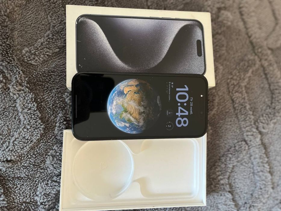 Iphone 15 Pro синий