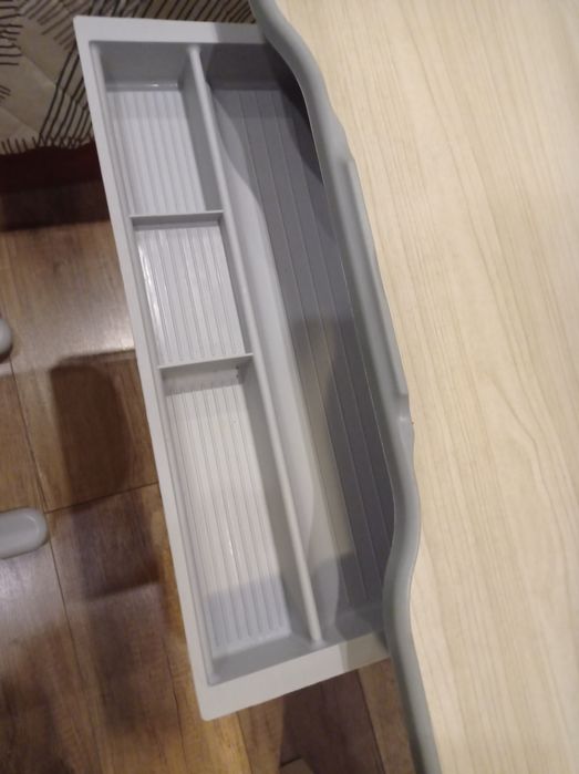 Детско регулируемо бюро