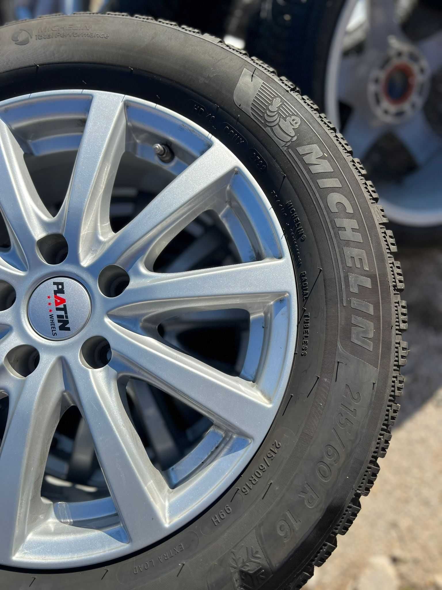 Зимни гуми 215 60 16 Michelin Alpin 6 DOT 2722 грайфер 6.5мм