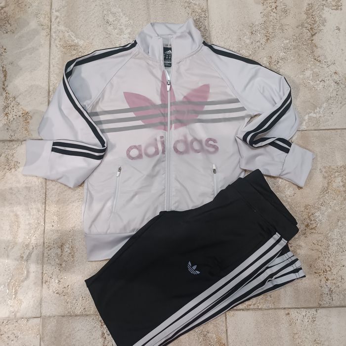 Спортен екип ADIDAS. - S