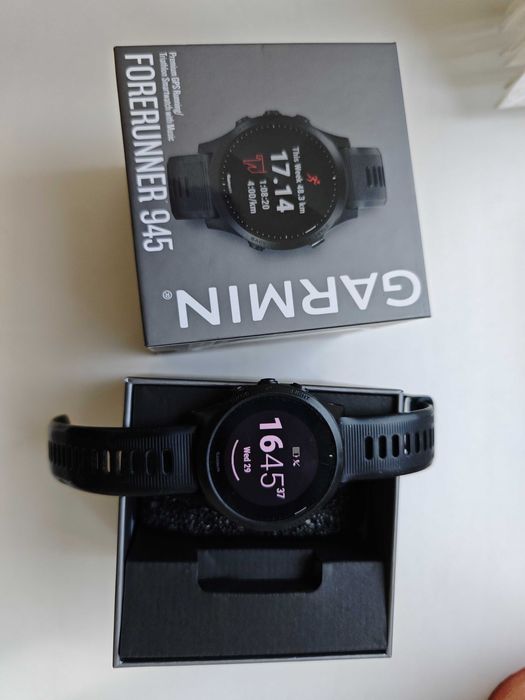 Garmin Forerunner 945 (Гармин)