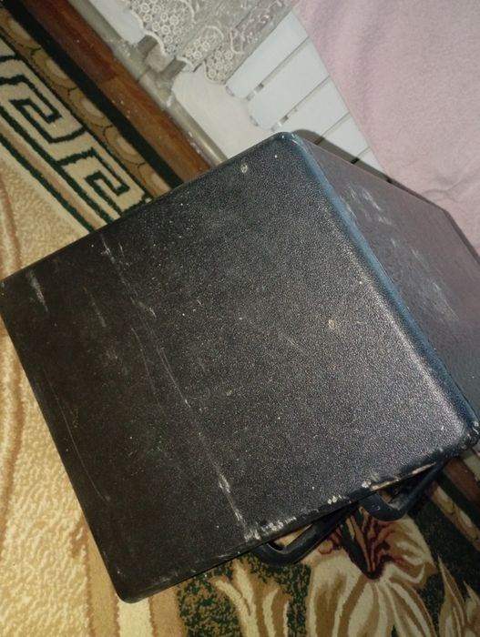 В продаже сабуфер