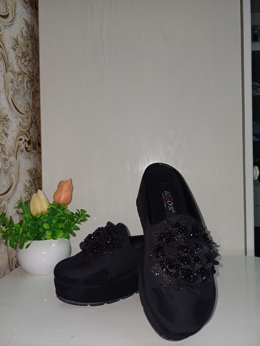 Безакли кузги оёқ кийими 3 баробар арзон нарх