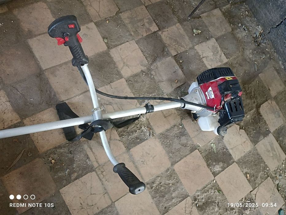 Gazonokaselka bor yangiday 10 kun ishlatilgan ishlashiga javob