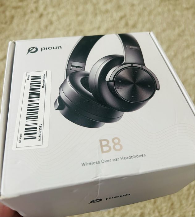 Casti wireless,noi la cutie!