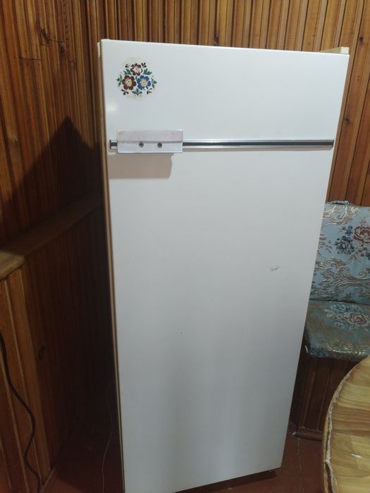 Холодильник БИРЮСА СССР