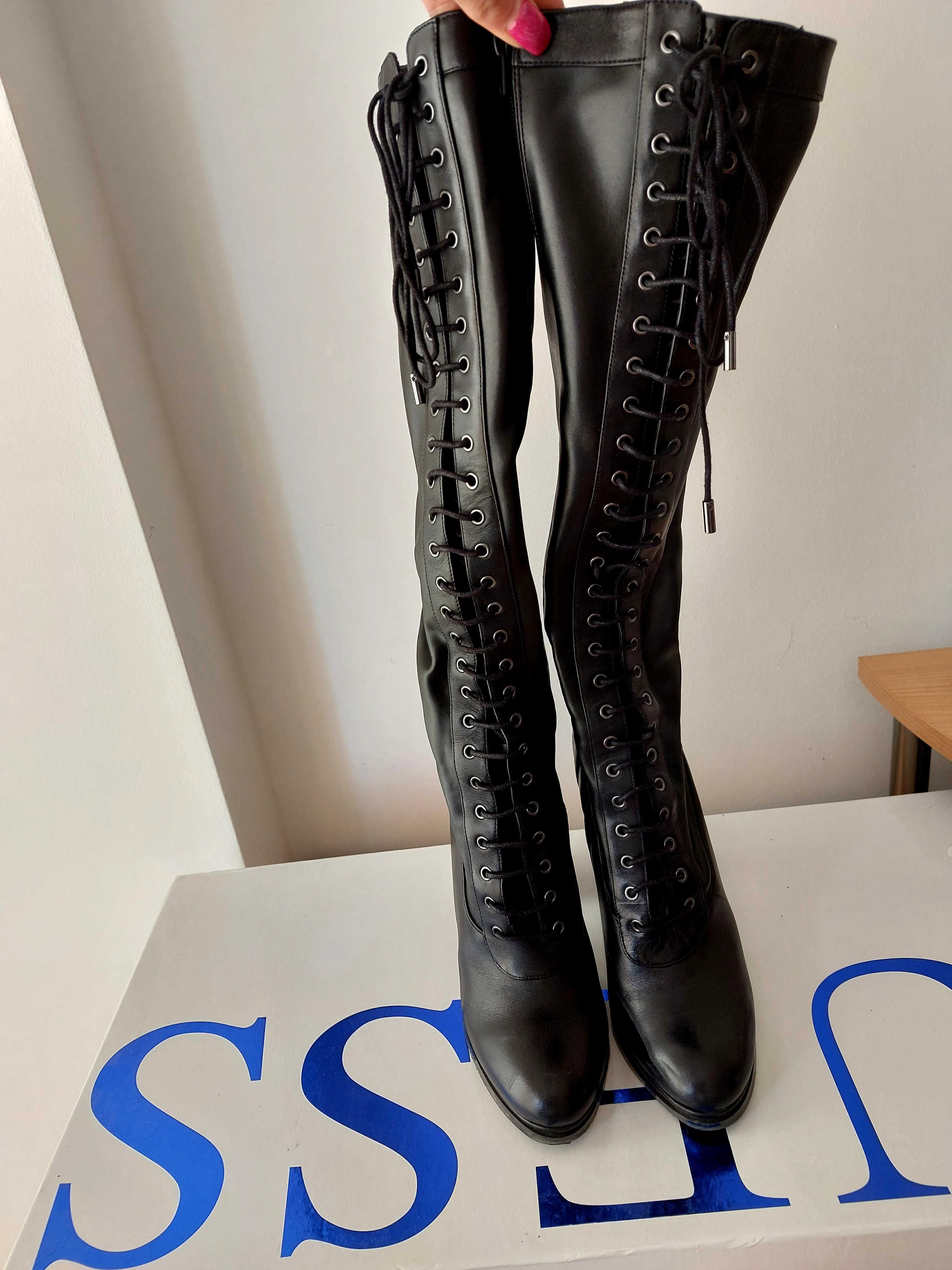 Високи ботуши Guess