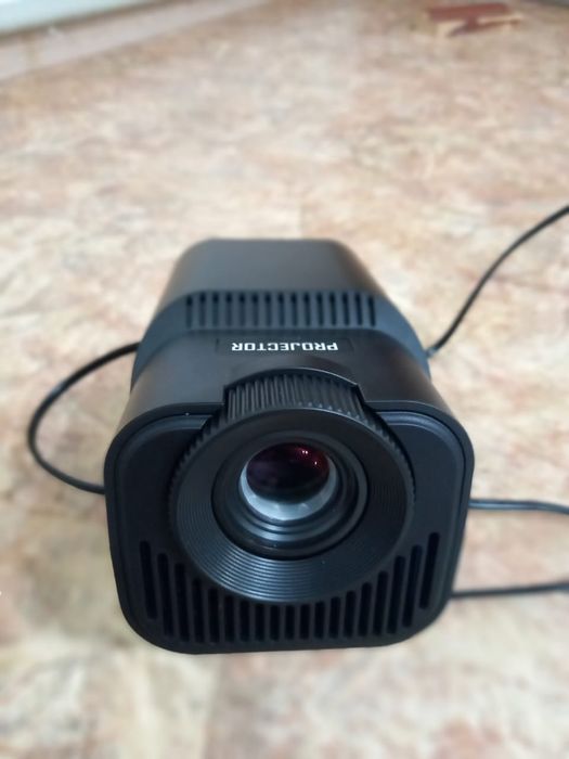 Проектор MAGCUBIC  HY  320