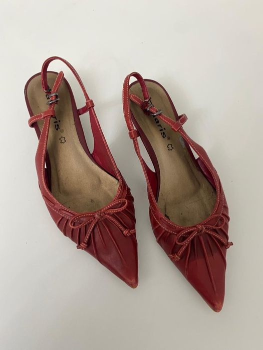 Продам туфли женские. 38 размер.