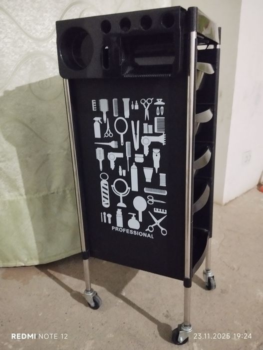 Кресла для парикмахерская