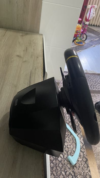 vand urgentVolan HORI wireless pentru ps4 vand sau schimb