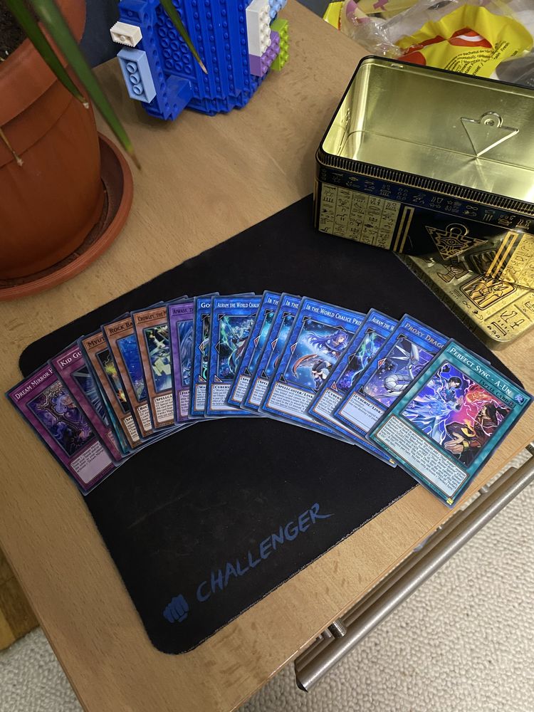 Yu Gi Oh Колекция от карти