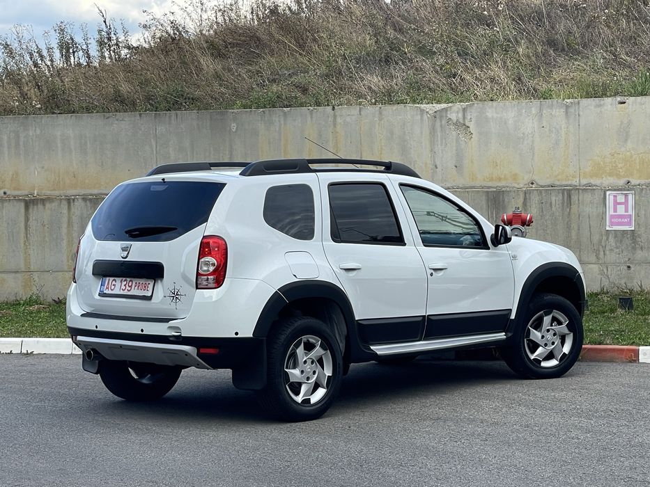 Dacia Duster | *2WD* | Benzina 1.6 16v | PRESTIGE | Carte Service |