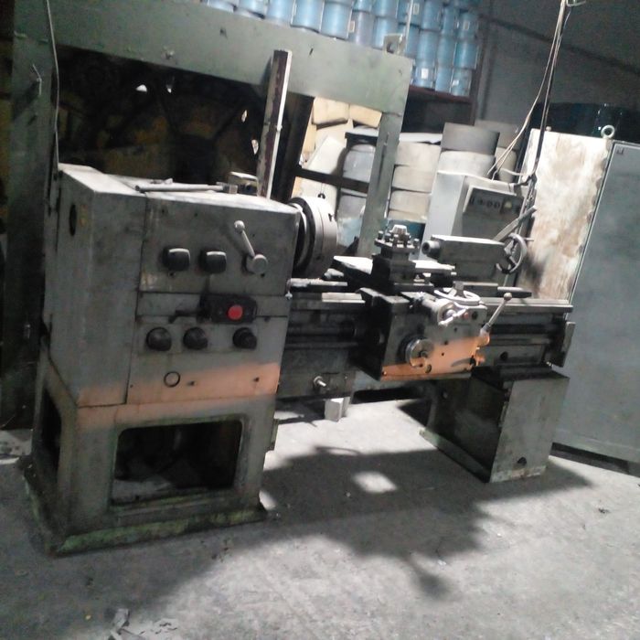 Токарный станок продам