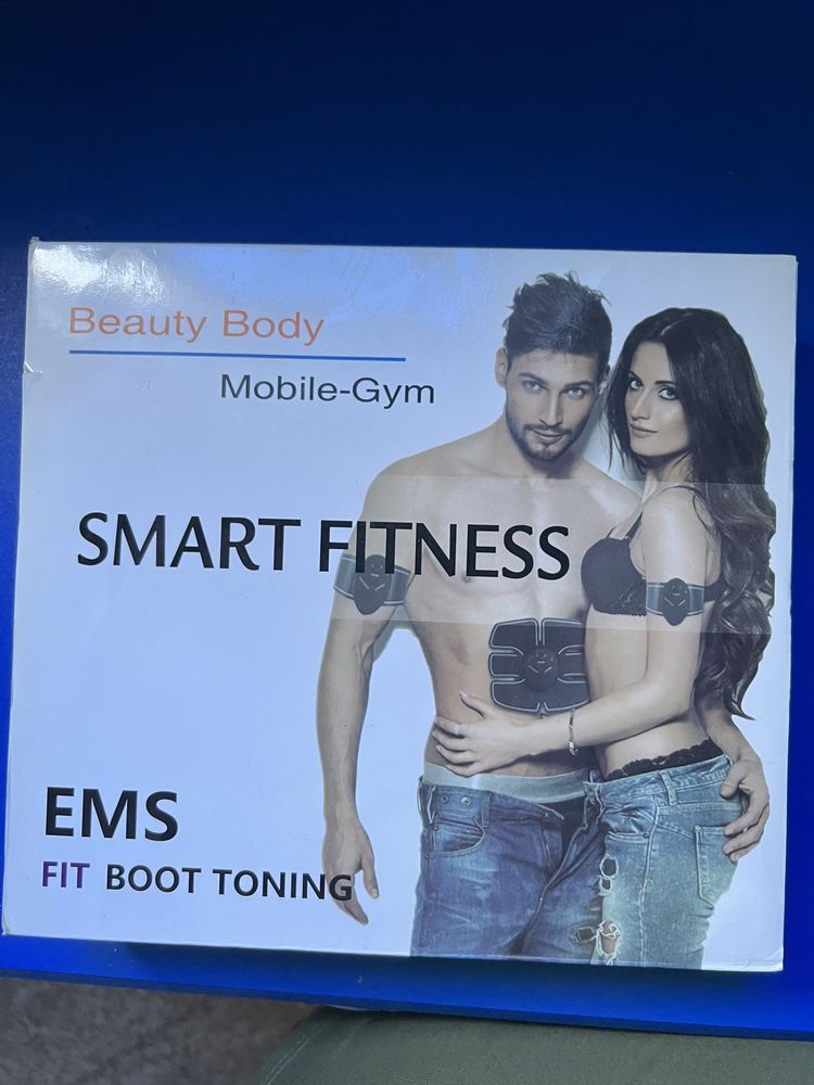 Продаётся миостимулятор smart fitness автоматически накачает пресс