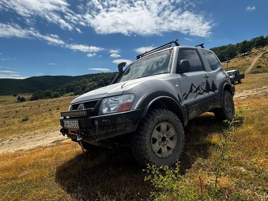 MITSUBISHI PAJERO MK3 – pregatit de aventura!