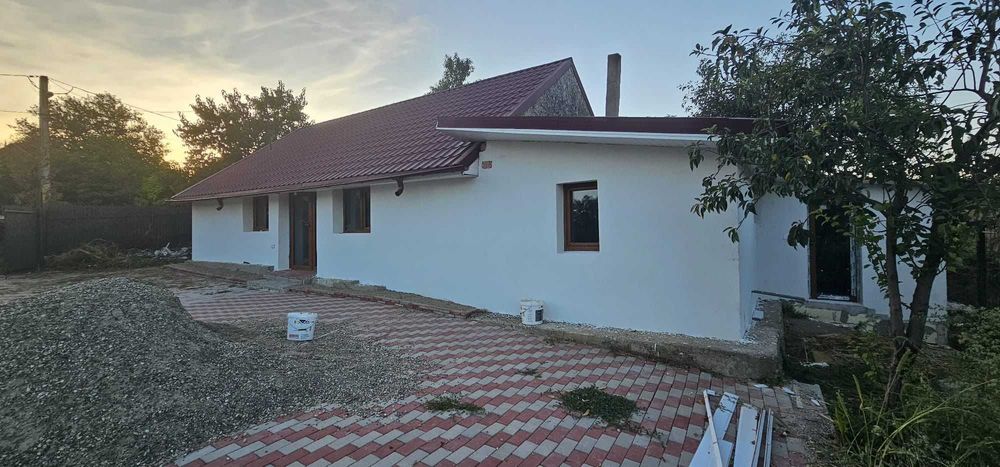 Casă de vânzare în Valeni  Secuieni – Fără comision pentru cumpărător
