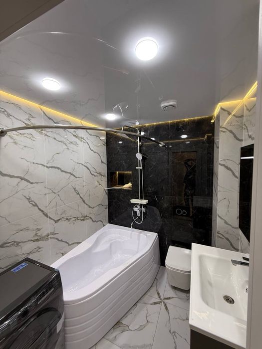 Продается 4х комнатная кв. 3й этаж. 99м2. Вокзал.