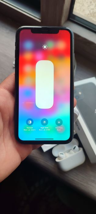 Bir qoʻl ishlatilingan Iphone11. Holati juda ham yahshi. Full komplekt